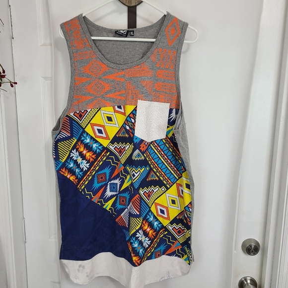 Squrre Zero Woman's Sleeveless Tank Top, Size: XL Color: Grey with color pattern - Picture 2 of 16